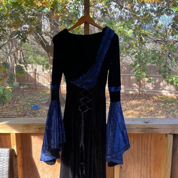 Victorian Choice Women's Black And Blue Velvet Medieval Dress Size L - Picture 4 of 13